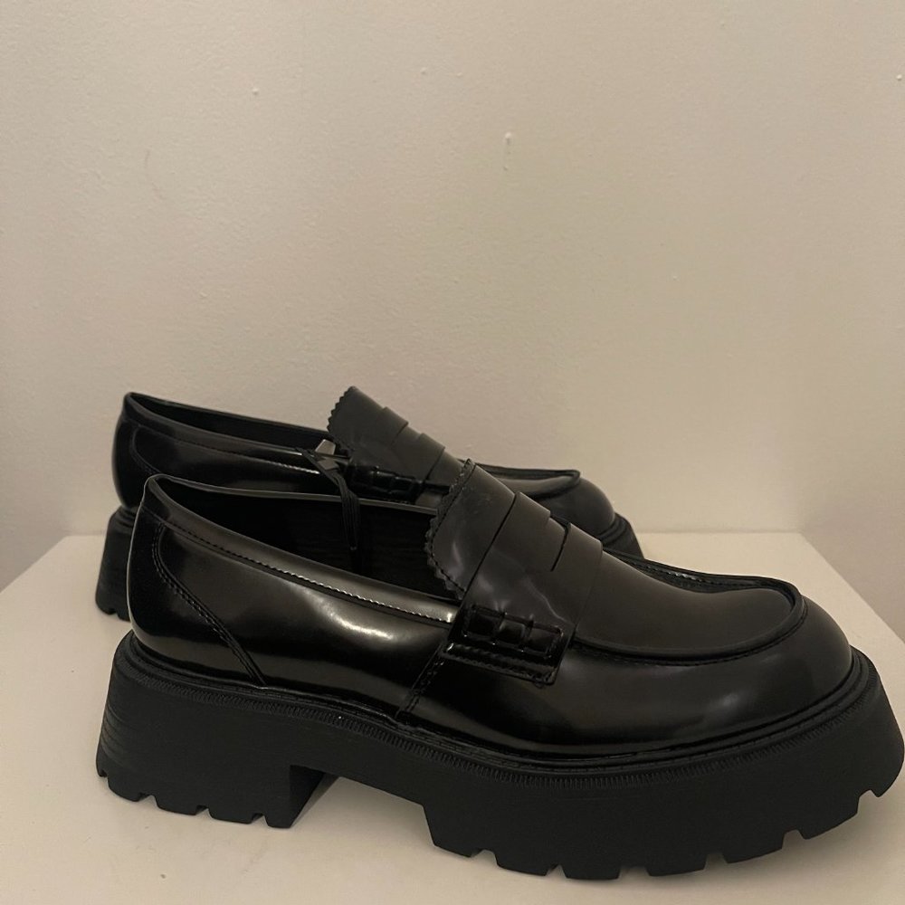 BERSHKA black platform penny loafers